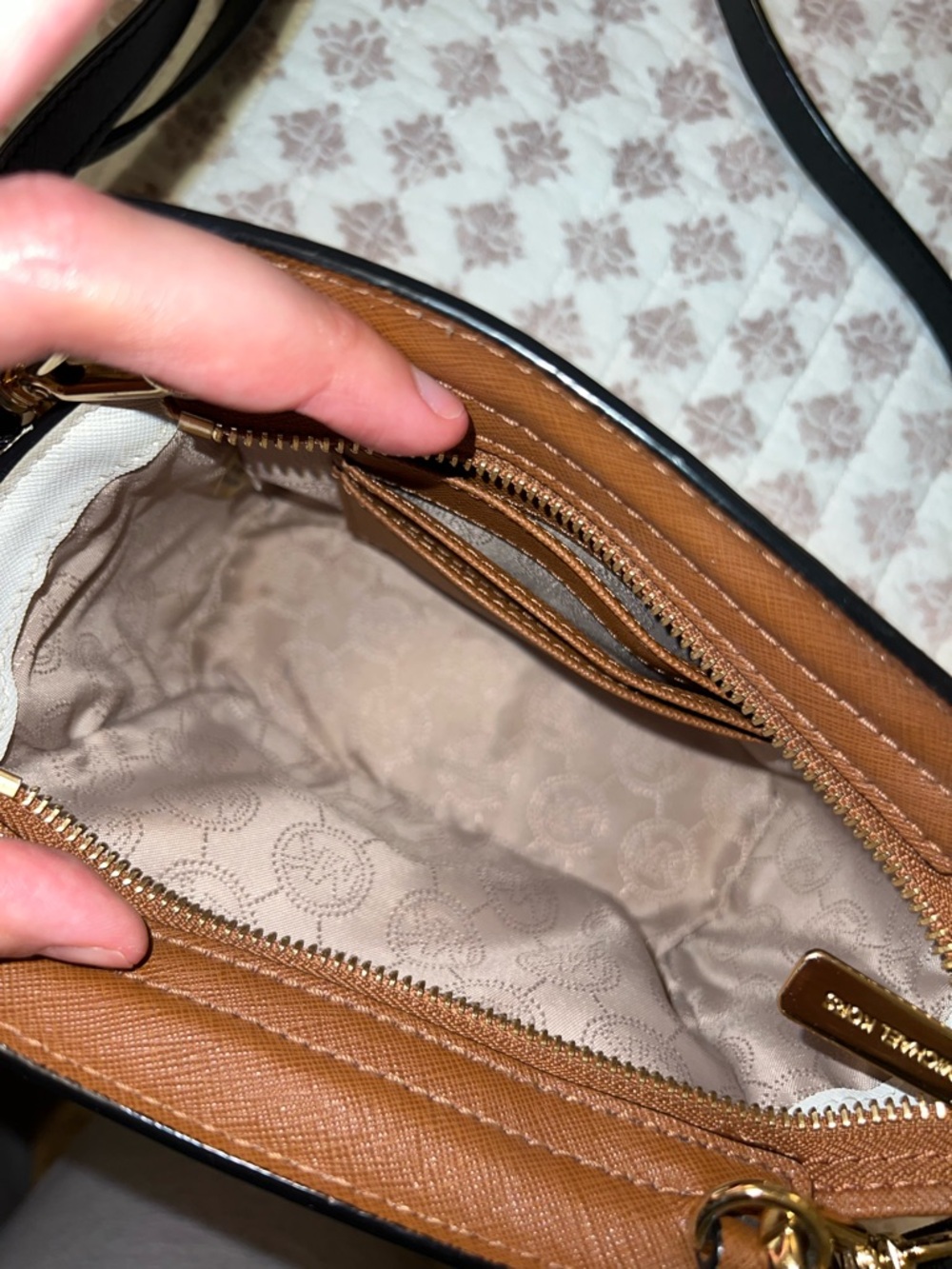 Michael Kors Tan and White Crossbody with Gold Hardware - Picture 3 of 4